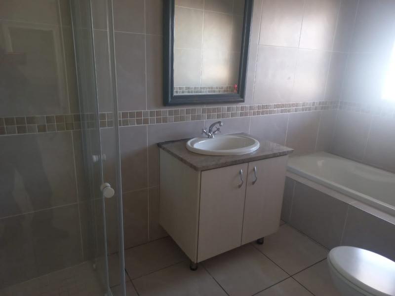 3 Bedroom Property for Sale in Grassy Park Western Cape